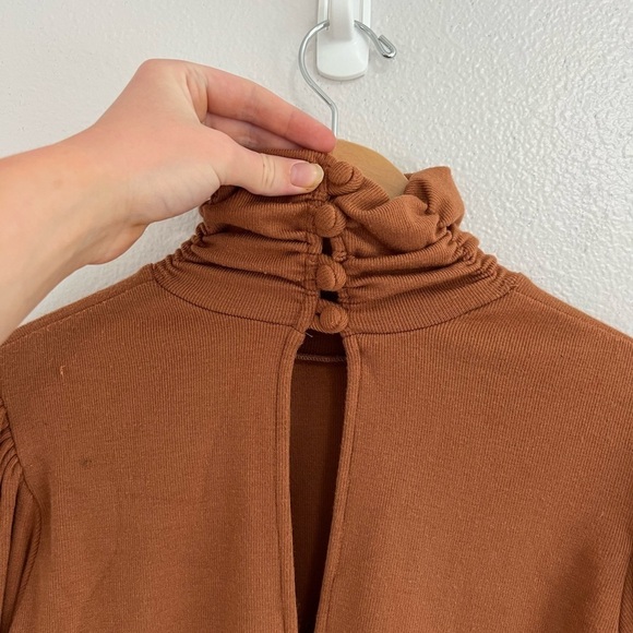 Rachel Pally Luxe Rib Eloise Turtleneck Bodysuit In Brass L - Picture 9 of 11